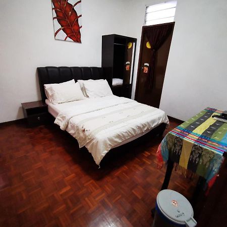 Dou Houz Gurney Hotel George Town Exterior foto